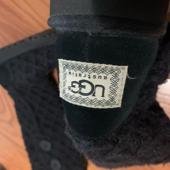 UGG boots - Picture 2 of 3